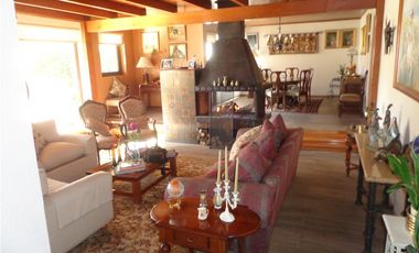 ¡OPORTUNIDAD! Destacable y Confortable propiedad en venta