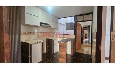 Departamento En Venta – 4To Piso Con Vista Exterior Urb. Razuri