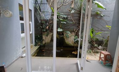 Rumah Asri Full Furnished Di Setramurni Bandung