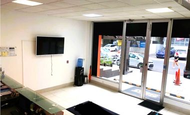 SE ALQUILA LOCAL EN EL CANGREJO >>ENTREGA INMEDIATA<<