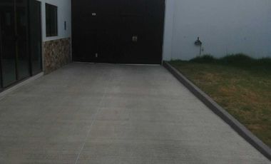 Bodega en Renta 500 m2 de Terreno.