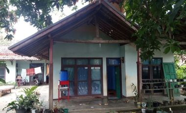 Rumah Santri di Cibalong Pameungpeuk Kab. Garut