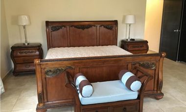 CASA AMOBLADA 4REC + PISCINA EN CLAYTON VILLAGE