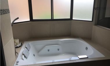 CASA AMOBLADA 4REC + PISCINA EN CLAYTON VILLAGE