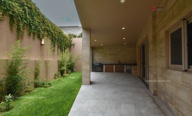 Casa de Lujo Nueva en Provenza Zona Sur