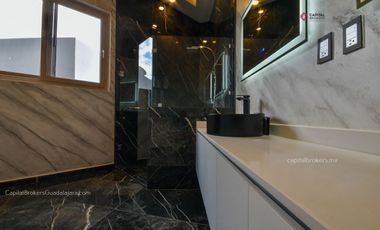 Casa de Lujo Nueva en Provenza Zona Sur