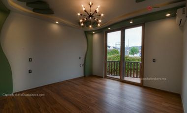 Casa de Lujo Nueva en Provenza Zona Sur