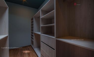 Casa de Lujo Nueva en Provenza Zona Sur