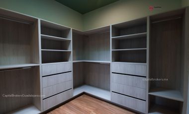 Casa de Lujo Nueva en Provenza Zona Sur