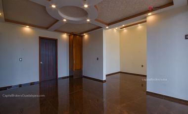 Casa de Lujo Nueva en Provenza Zona Sur