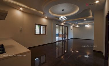 Casa de Lujo Nueva en Provenza Zona Sur