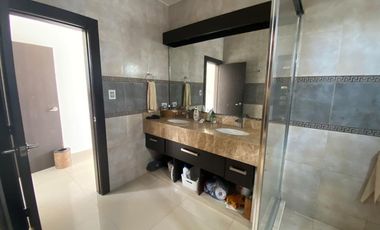 VENDO DE OPORTUNIDAD CASA EN URBANIZACION MÓNACO - ISLA MOCOLI