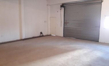 Local 150 m2, 2 baños, A ESTRENAR. Ideal taller, deposito, etc. VENTA O ALQUILER.