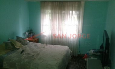 Casa ubicada en barrio Constitución
