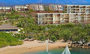 Condominio vista al mar, con club de playa y restaurante, 4 albercas, gimnasio