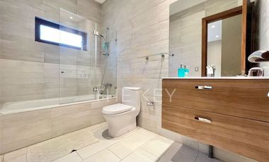 Casa en arriendo de 7 dorm. en Padre Hurtado