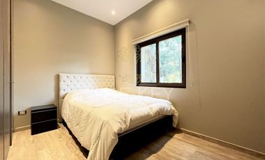 Casa en arriendo de 7 dorm. en Padre Hurtado