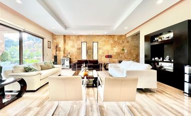 Casa en arriendo de 7 dorm. en Padre Hurtado