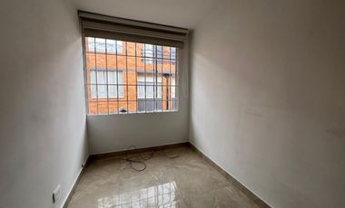 casa en arriendo en portales del norte-colina. Cod A8131333