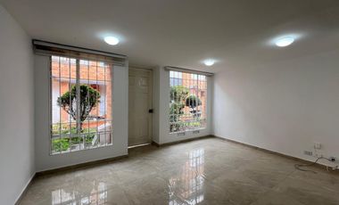 casa en arriendo en portales del norte-colina. Cod A8131333