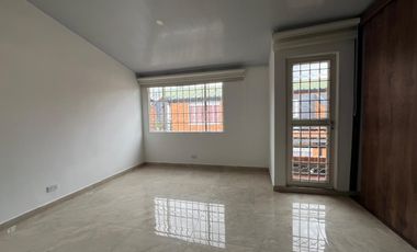 casa en arriendo en portales del norte-colina. Cod A8131333