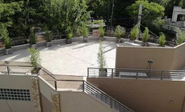 Edificio de categoría, Bv. Evita esquina Bernardino Rivadavia, Moreno, exclusivas unidades en alquiler de 2 ambientes, Primer piso.-