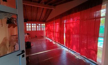 CASA CON QUINCHO TRISTAN SUAREZ