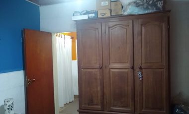 CASA CON QUINCHO TRISTAN SUAREZ