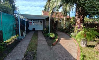 CASA CON QUINCHO TRISTAN SUAREZ