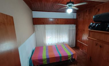 CASA CON QUINCHO TRISTAN SUAREZ