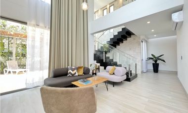 Barcelona de Indias - Venta de Casa Sector Sarria.