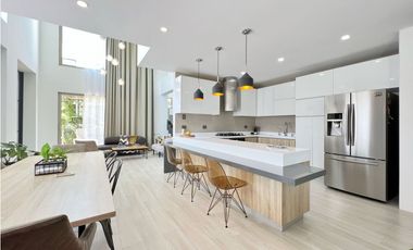 Barcelona de Indias - Venta de Casa Sector Sarria.