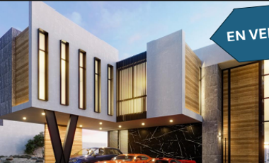 Casa en la Loma de Golf con Alberca y Cine