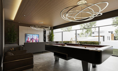 Casa en la Loma de Golf con Alberca y Cine