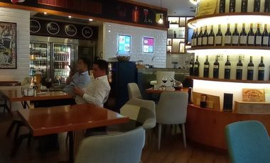 Local Comercial en Alquiler Puerto Santa Ana
