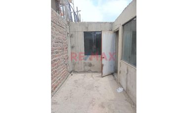 Se Vende Casa Como Terreno 90M2
