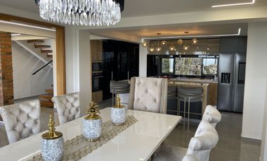 casa en venta en arroyo hondo. Cod V11628