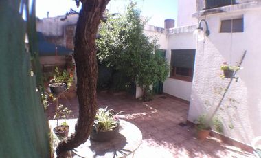 Casa en venta en Lanus Oeste