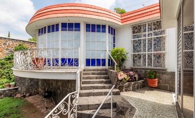 Excelente casa en venta en el corazón de Cuernavaca