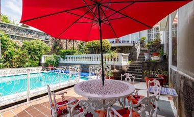 Excelente casa en venta en el corazón de Cuernavaca