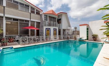 Excelente casa en venta en el corazón de Cuernavaca