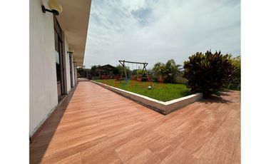 🌿🏡 Exclusiva Casa En Condominio – Huaral 🏡🌿  ¡Gran Oportunidad !