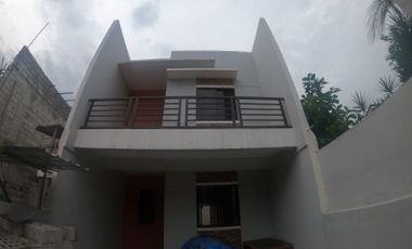READY FOR OCCUPANCY TOWNHOUSE FOR SALE IN BERGEN TOWNHOMES, QUEZON CITY NEAR MRT 7 STATION