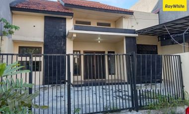 Disewakan Rumah Siap Huni Lokasi di Rungkut Mejoyo Utara, Surabaya