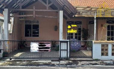 Rumah lokasi strategis dii kota Semarang dipermukiman elite | DEWAK