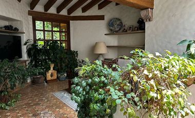 CASA EN VENTA EN LOMAS DE CHAPULTEPEC SOBRE PASEO DE LA REFORMA