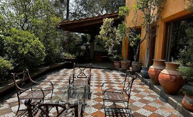 CASA EN VENTA EN LOMAS DE CHAPULTEPEC SOBRE PASEO DE LA REFORMA