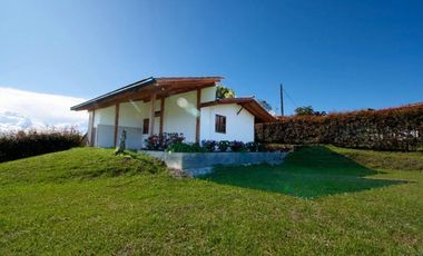 Hermosa finca en Marinilla vereda la rivera a 10 minutos del pueblo