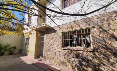 Casa en venta en la Ciudad de Mendoza