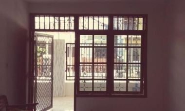 Rumah Tinggal NGINDEN INTAN TIMUR Hadap Barat , Strategis